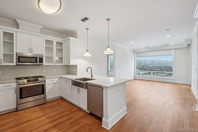 Photo - 11 River St Unit 404