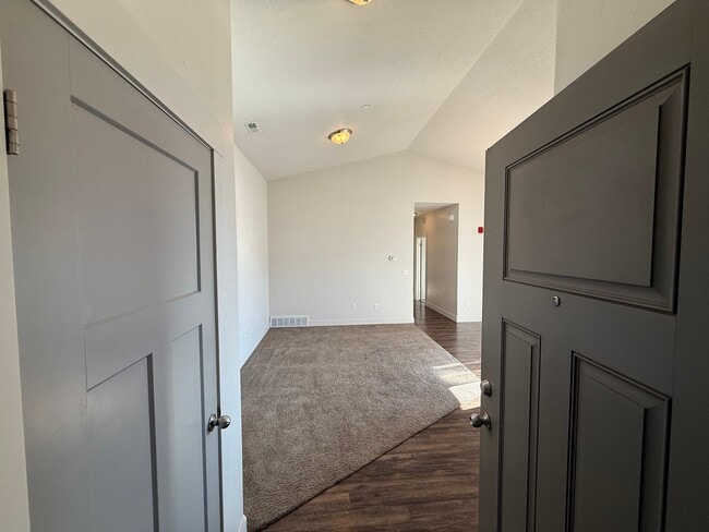Photo - 1070 E Riches Ave Unit 21