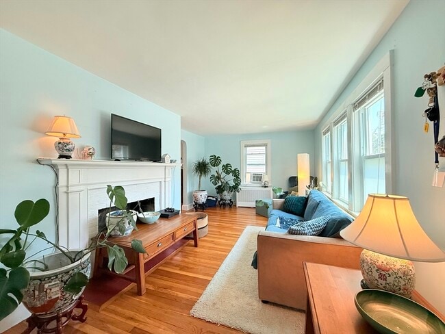 Photo - 139 Oakdale Rd