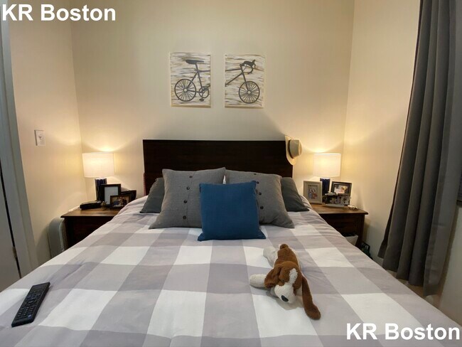 Photo - 14 Fairbanks St Unidad 1