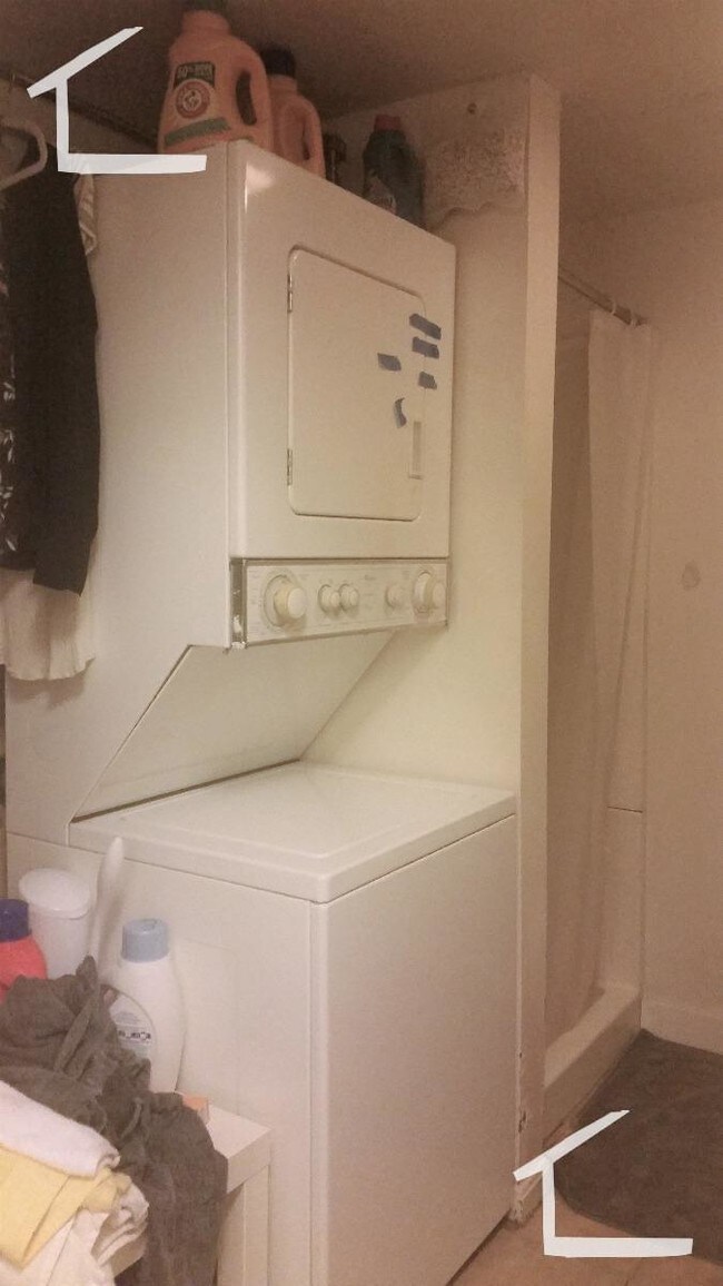 Photo - 212 Hemenway St Unidad 2