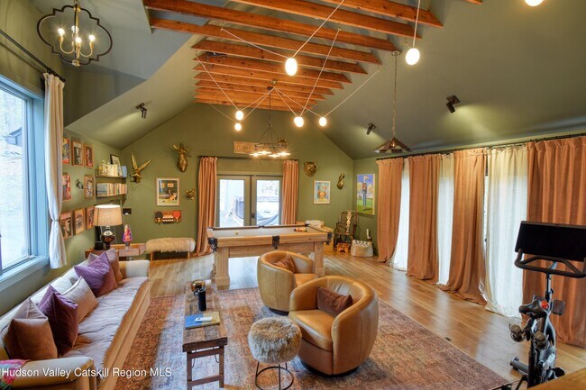 Photo - 26 Webster Rd