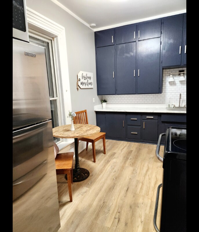 Photo - 5 N John St Unidad 7