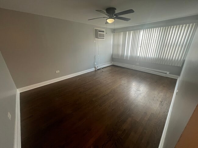 Photo - 6412 S Evans Ave Unit 2