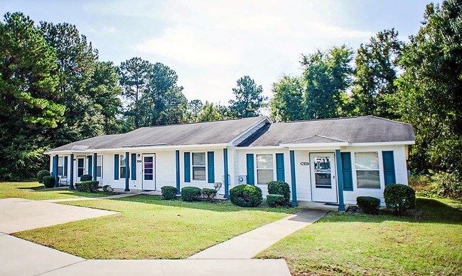 Pine Springs Apartments Off Campus Housing Fayetteville Nc Forrentuniversity