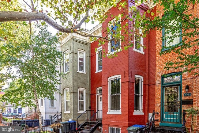 Photo - 606 Q St NW