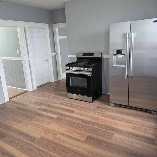 296 Howard St Unit 1