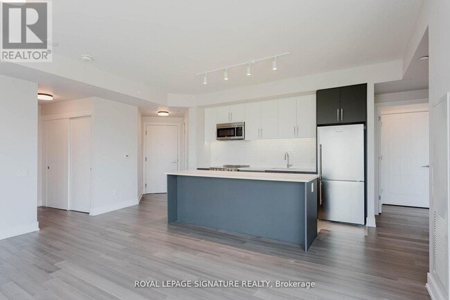 Photo - 2525 Bathurst St Unit 607