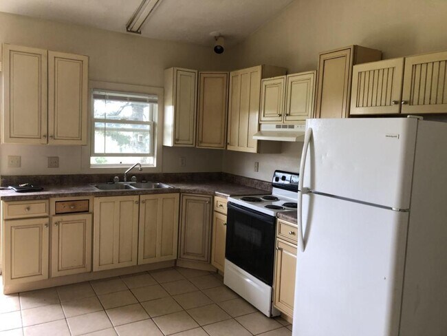 Building Photo - 609 Grove City Rd Rental