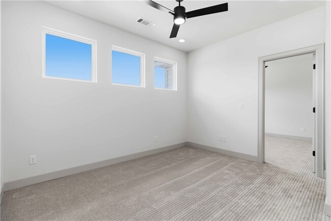 Building Photo - 1071 Whistler St