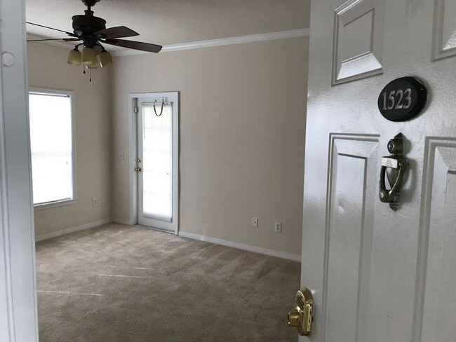 Photo - Beautiful 1-Bedroom Apartment for Rent in Mosaic at Millenia