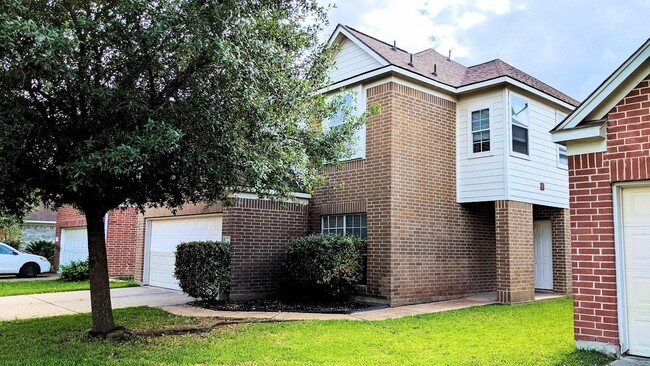 Building Photo - 15423 Fir Woods Ln