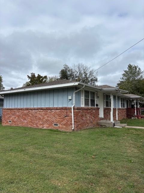 Photo - 1347 E High St