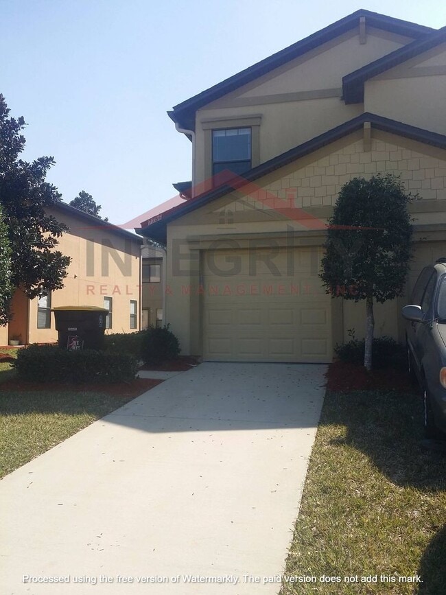 Building Photo - 3bed/2.5bath townhome in Jacksonville FL