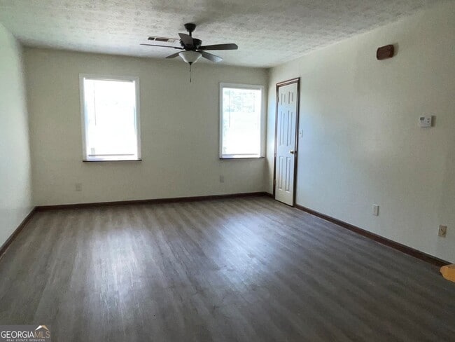Photo - 5980 Sherwood Pl