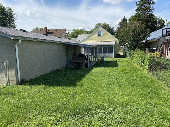 Photo - 122 Francis Ave