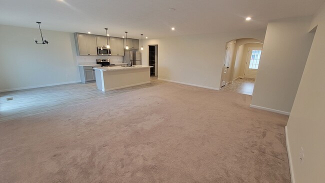 Photo - New 4-Bedroom Home In Mount Washington– Storage Galore