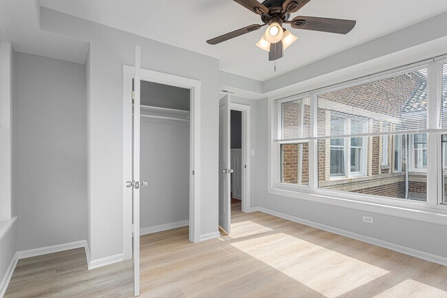 Photo - 1460 W Fargo Ave Unidad 309