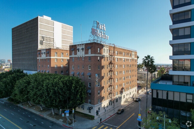 Building Photo - Park Wilshire Rental