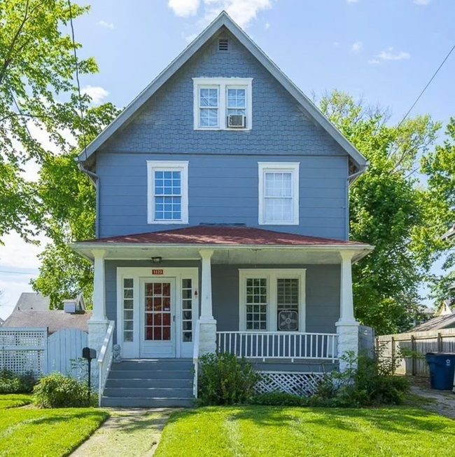 Building Photo - 1123 W 10th St Rental