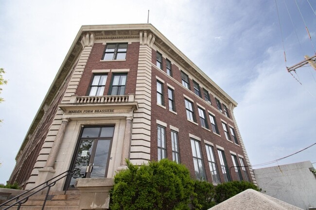 Photo - Senior Horizon