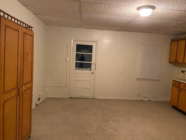 Photo - 207 Emerson St