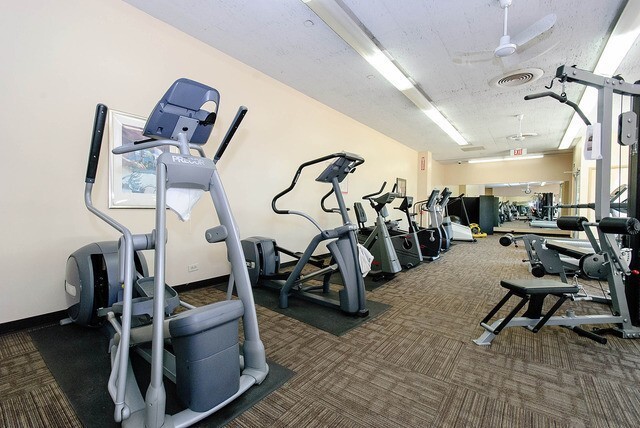 Photo - Nice 1 bedroom Condo in Gold Coast/Old Town Unit 1103