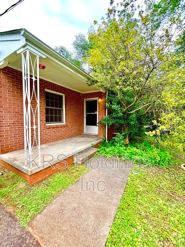 Building Photo - 2311 Wayne Ave Unit 1 Rental