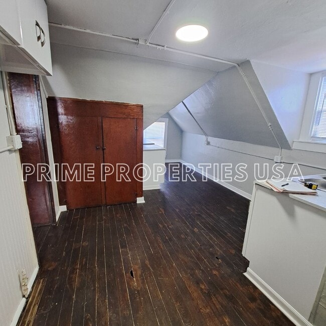 Photo - 454 Freeport St Unit C