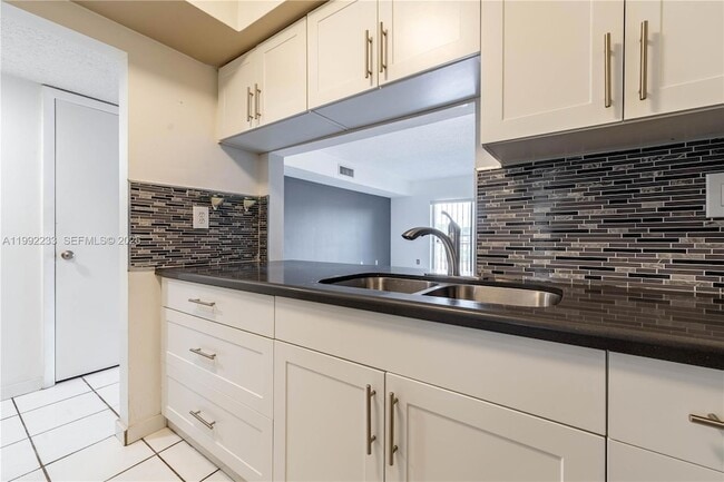 Photo - 250 NW 107th Ave Unit 205