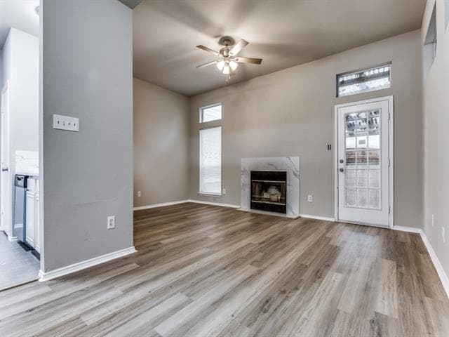 Building Photo - 3935 Pickett Pl Dr