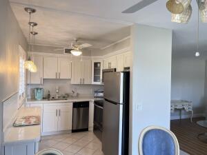 Building Photo - 133 Saxony Trail