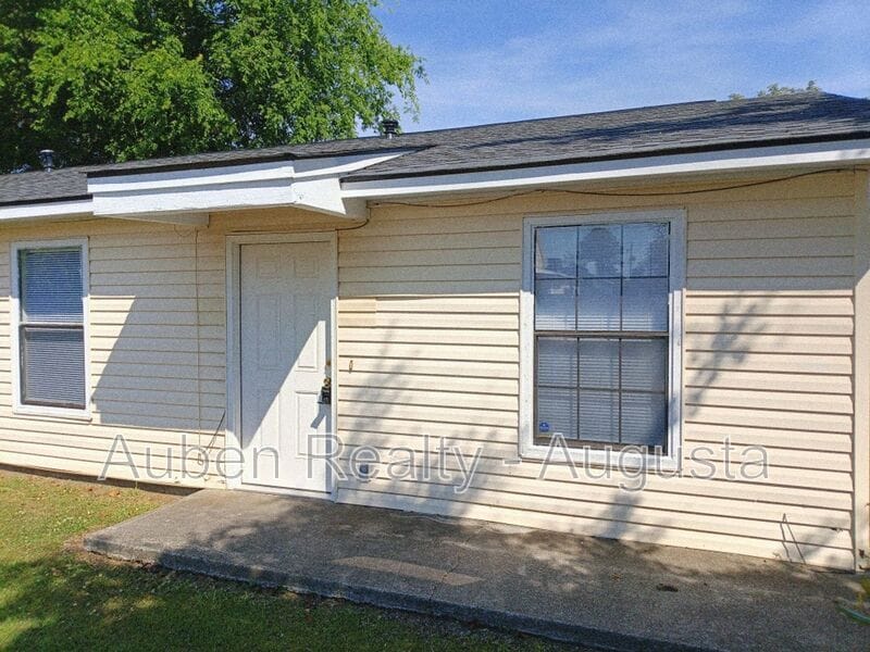 Photo - 1730 Hicks St