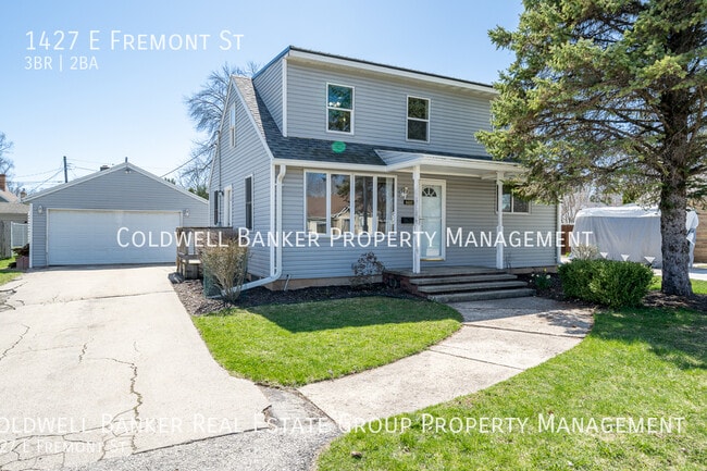 Building Photo - 1427 E Fremont St Rental