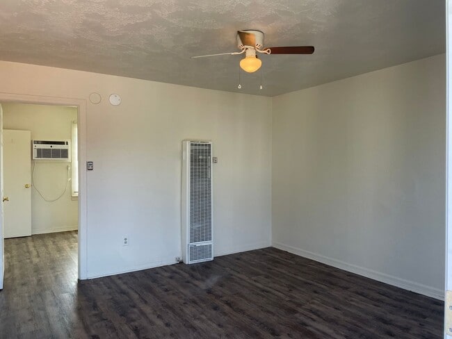Photo - Newly Renovated-1 Bedroom 1 Bath Upstairs ...