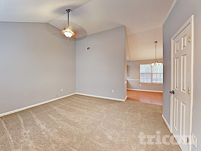 Photo - 6030 Crooked Creek Dr.