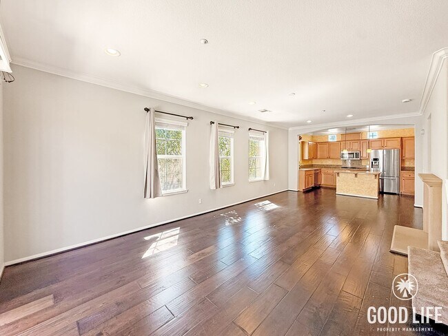 Photo - Great 3B/3.5BA Townhome in 4S Ranch!