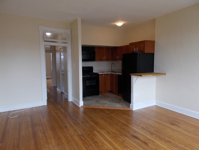 Photo - 2832 N Calvert St Unit 3