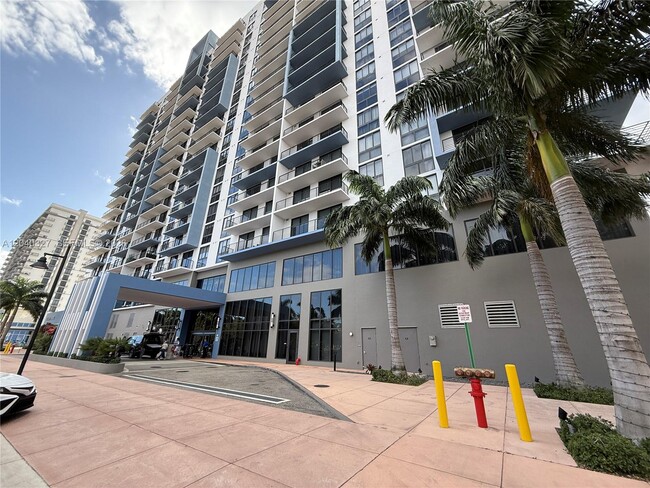Photo - 5350 NW 84th Ave Unit 1001