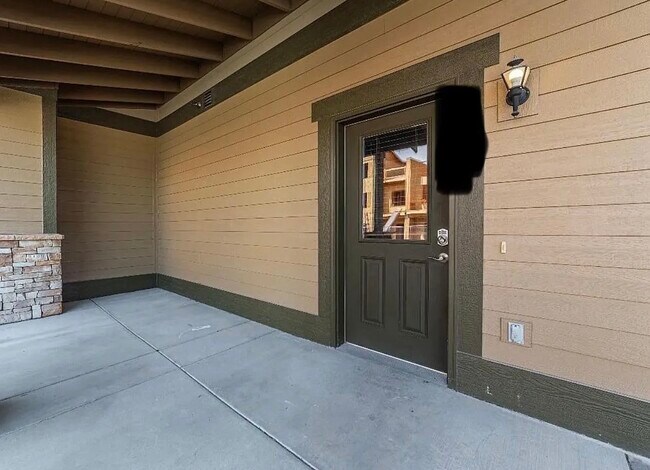 Photo - 502 Silverleaf Dr