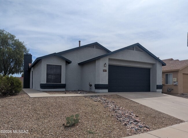 Building Photo - 7835 S Lennox Ln