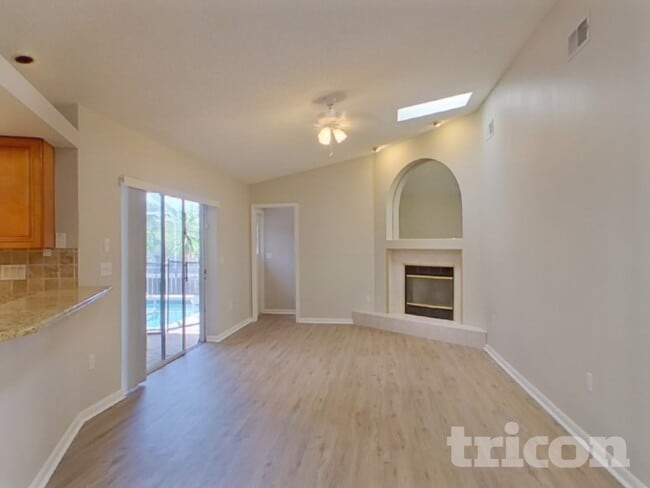 Photo - 1559 McAuliffe Ln
