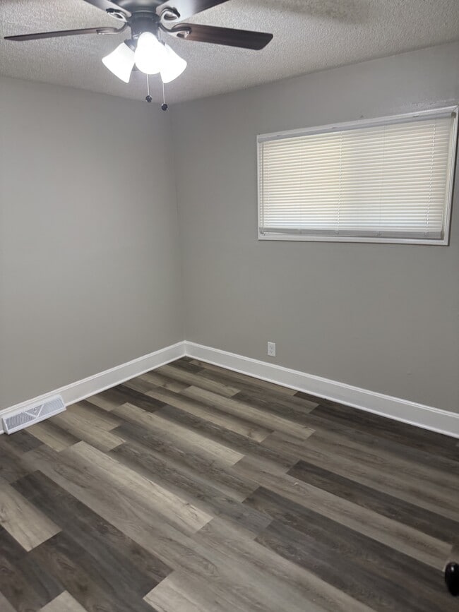 Photo - 5264 N 44th St