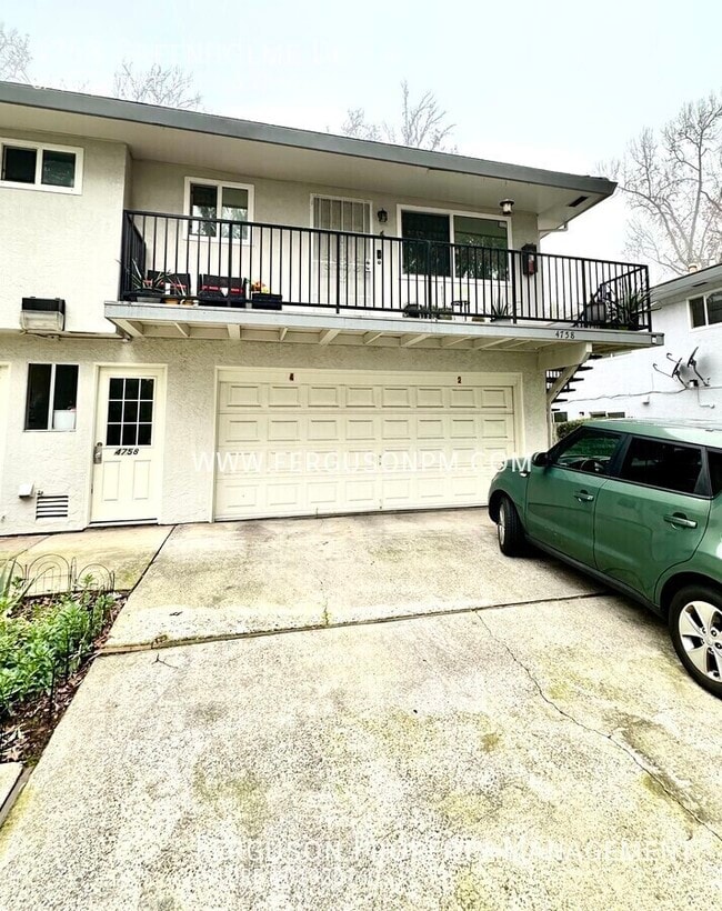 Building Photo - 4758 Greenholme Dr Unit 4