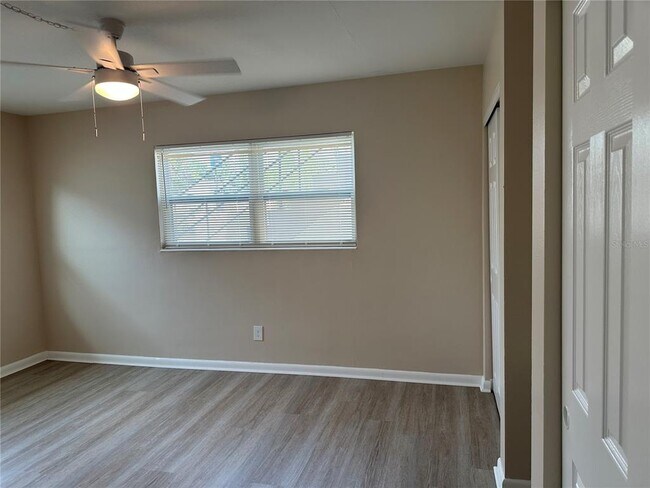 Photo - 334 33rd Ave N