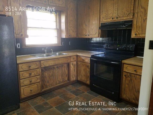 Photo - 8514 Arlington Ave