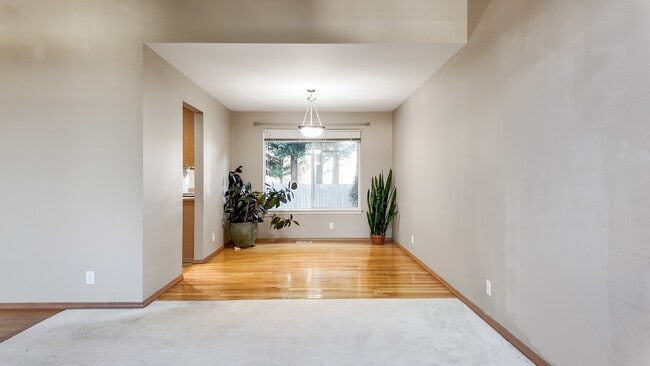 Photo - Spacious 4-Bed Home in East Meridian