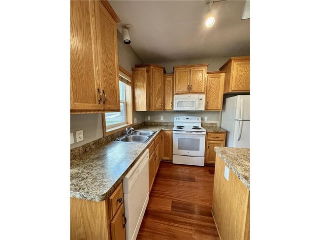 Photo - 12173 Waconia St NE