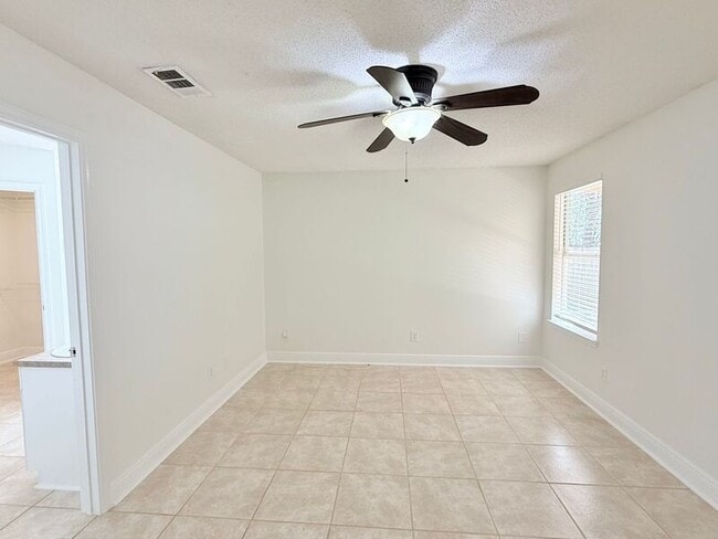 Photo - 4219 Crosswind Dr