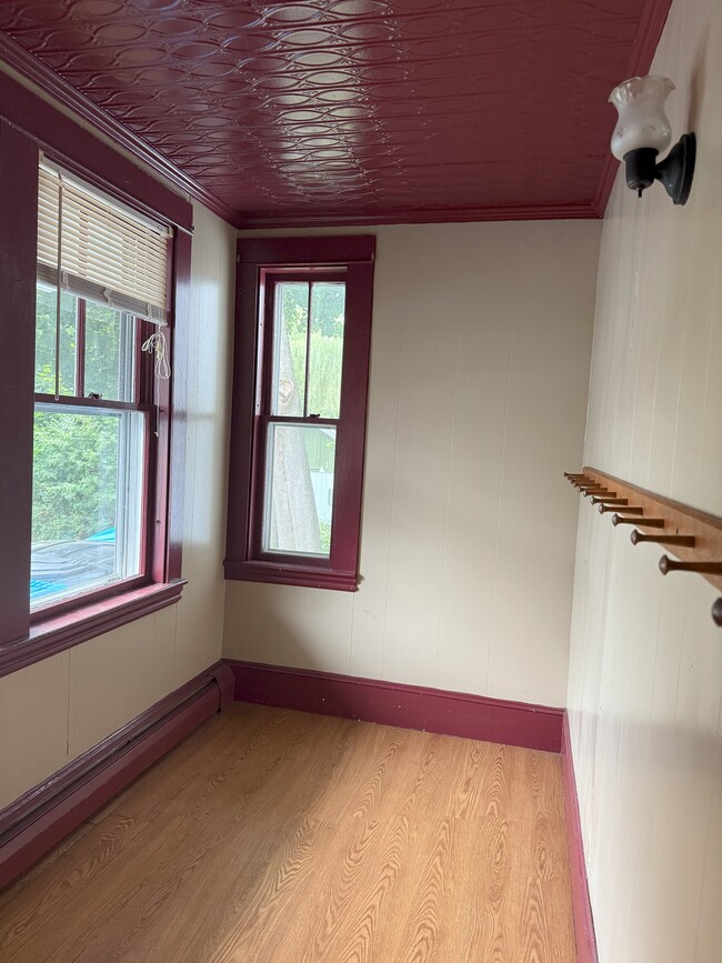 Building Photo - 395 Fourth Street Unit 1